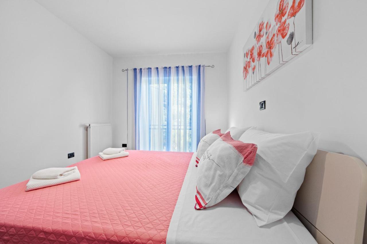 Feniks Fazana Apartman Екстер'єр фото