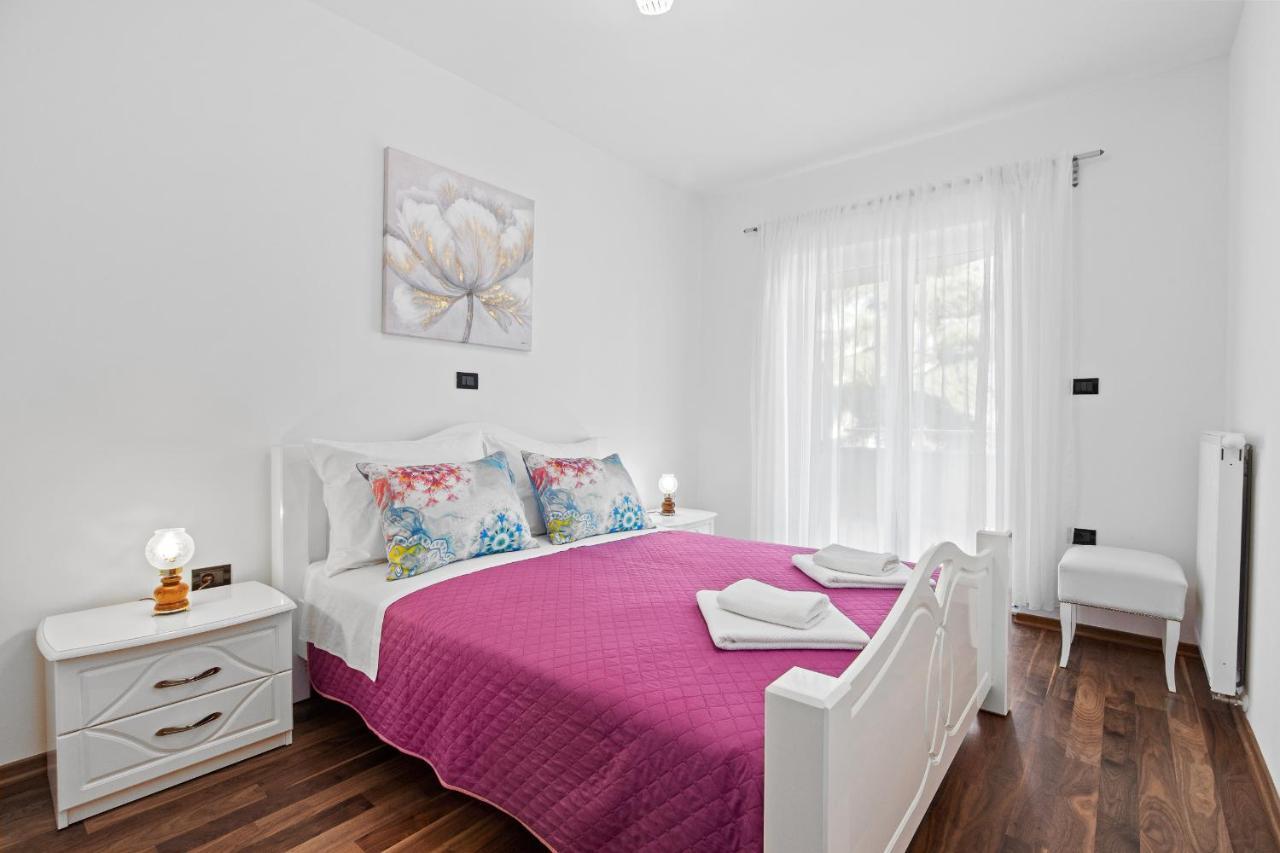 Feniks Fazana Apartman Екстер'єр фото
