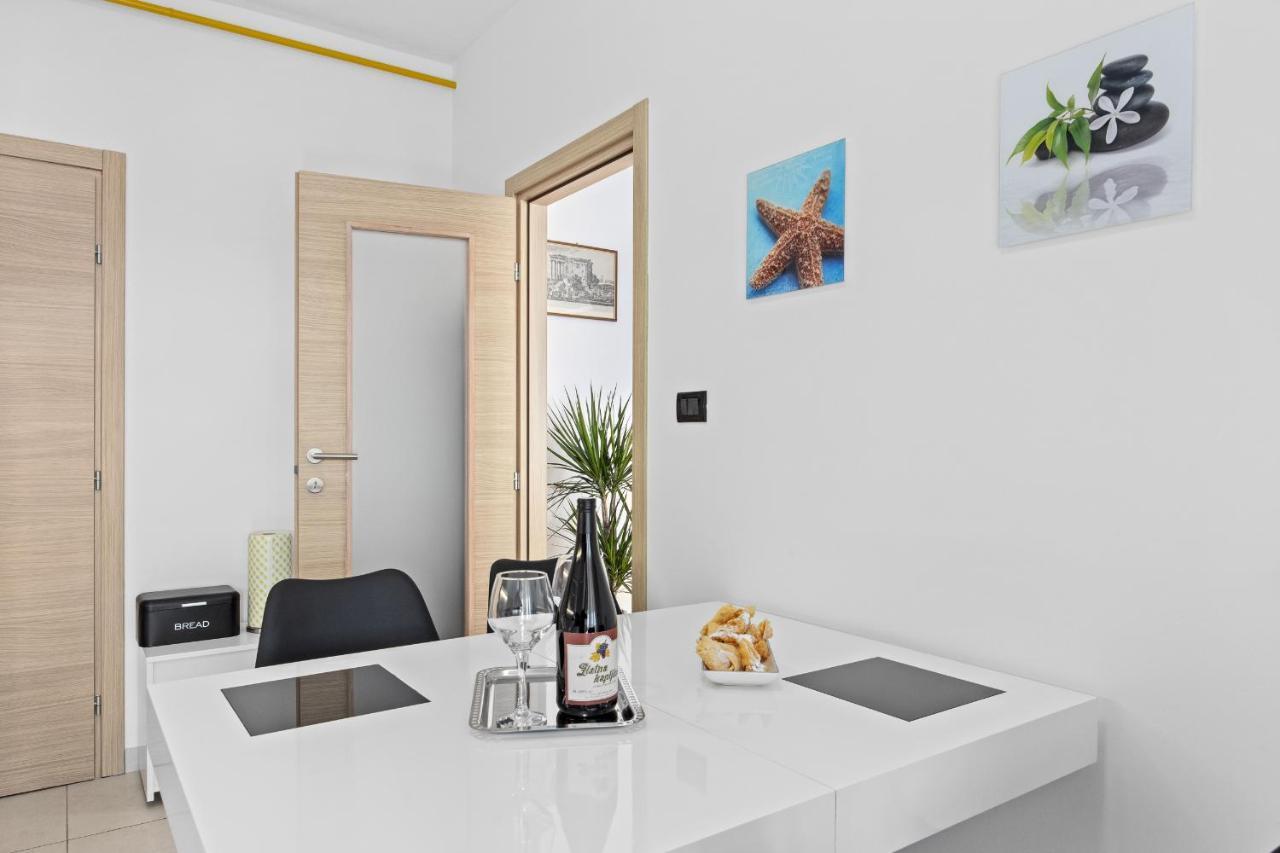 Feniks Fazana Apartman Екстер'єр фото