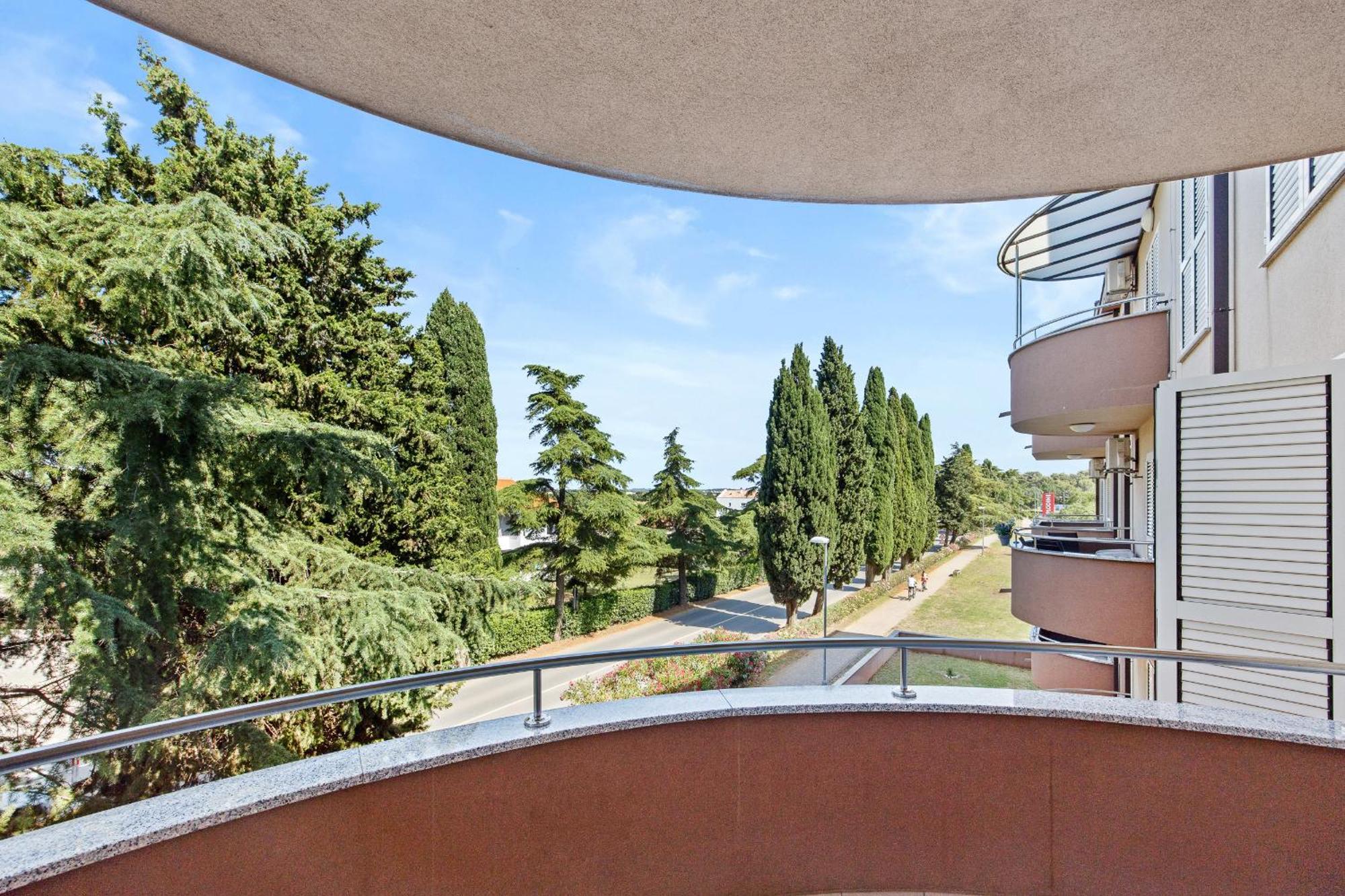 Feniks Fazana Apartman Екстер'єр фото
